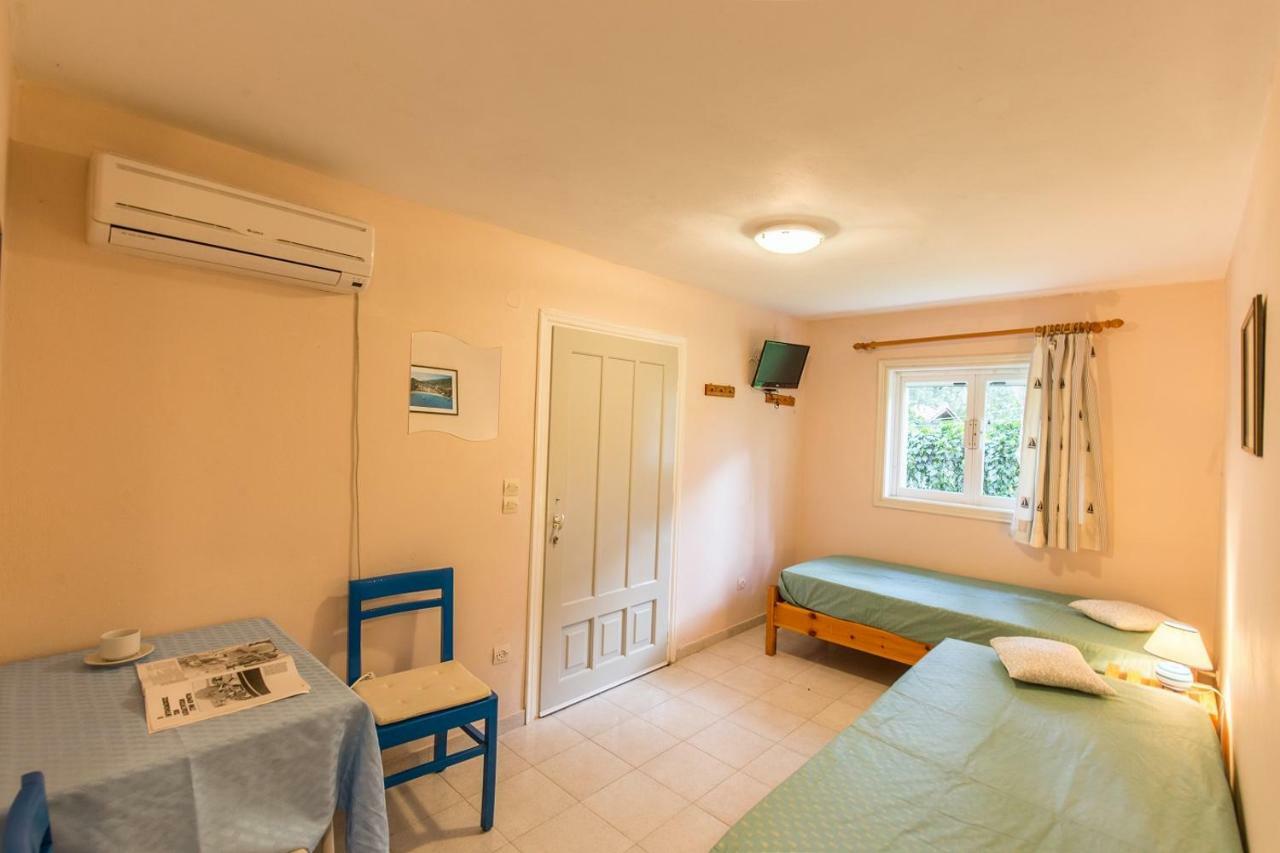 Ormos Drepanou Apartments Lygia  Exterior foto